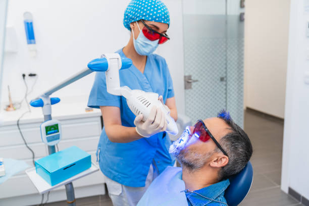 Best Dentist Open Late Near Me  in Solon, IA